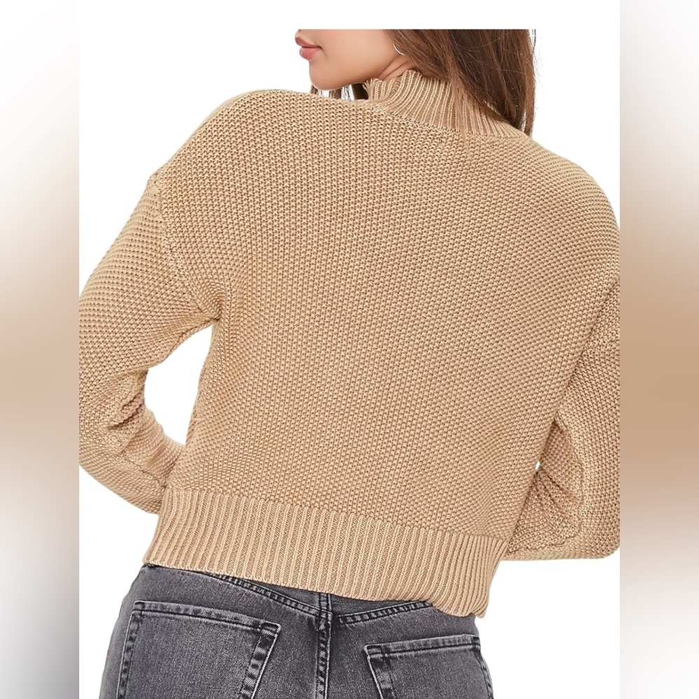 Forever 21 Beige mock neck sweater - Picture 2 of 4